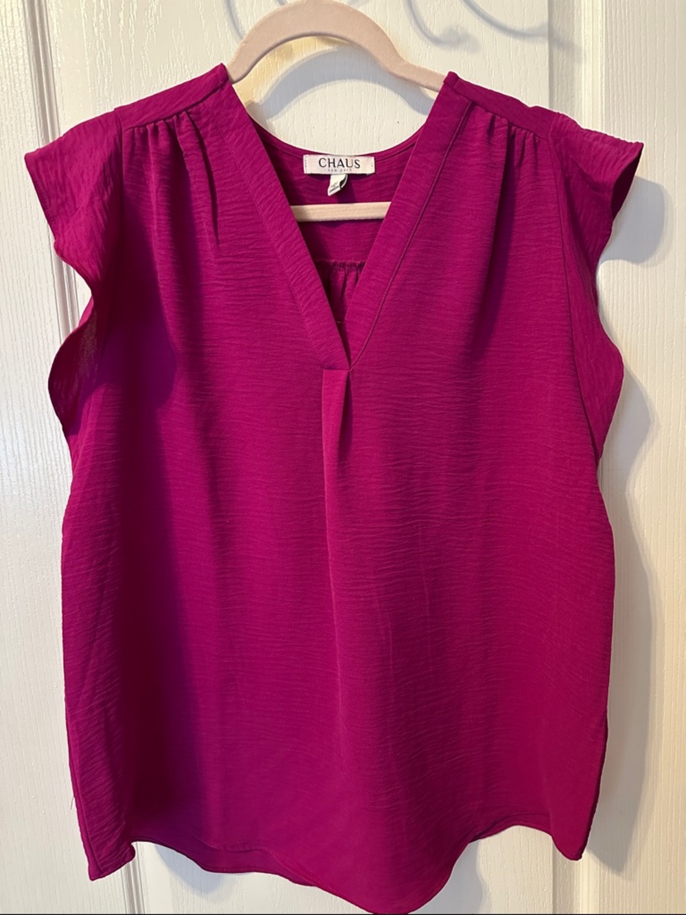 Chaus Women's Fuchsia V-Neck Cap Sleeve Blouse